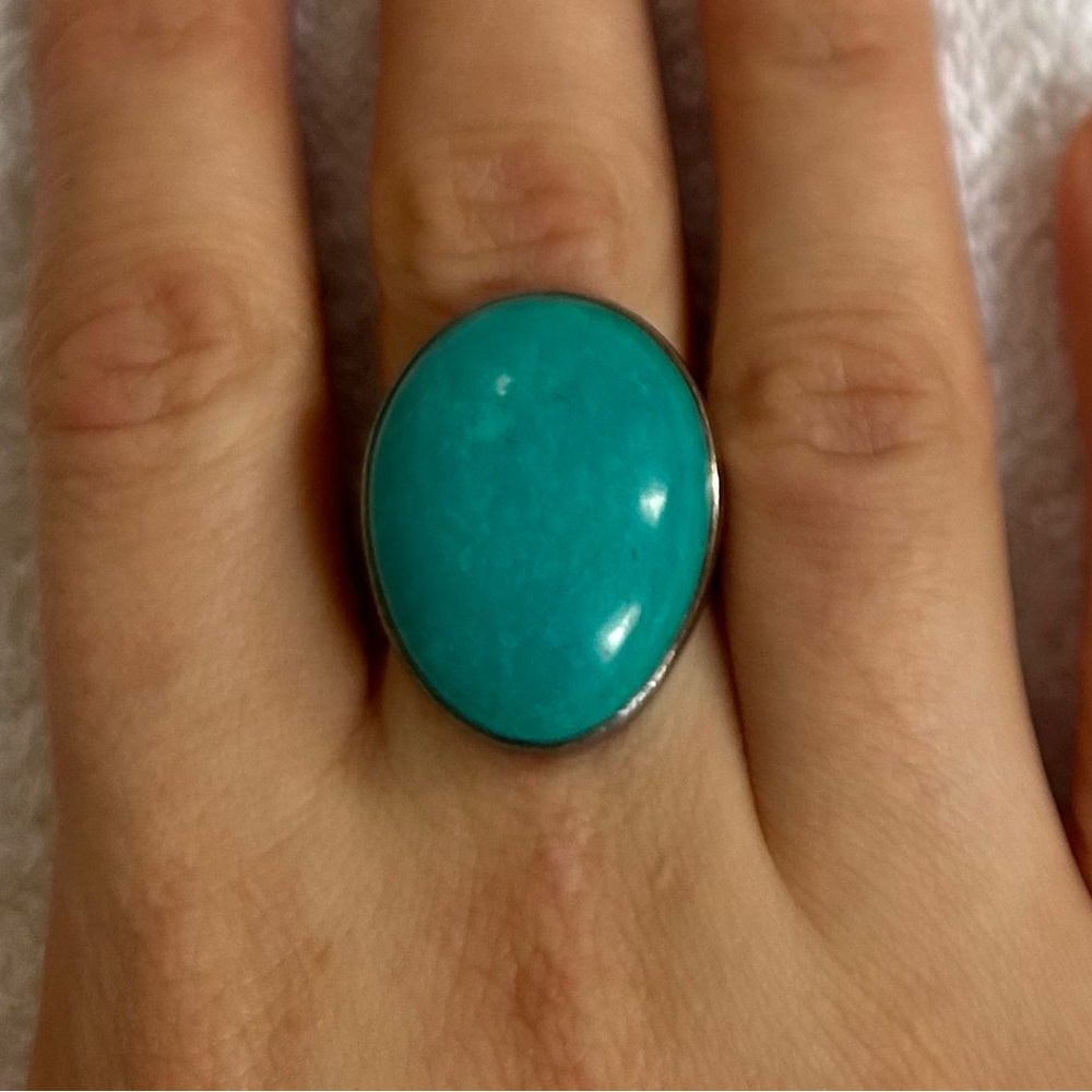 Turquoise Oval Statement Ring - Unbranded Women’s… - image 1